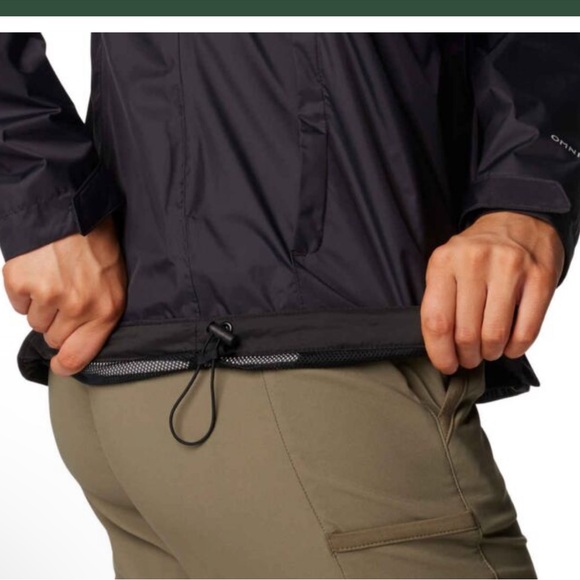 Columbia Black Hooded Rain Jacket- like new - Picture 13 of 15